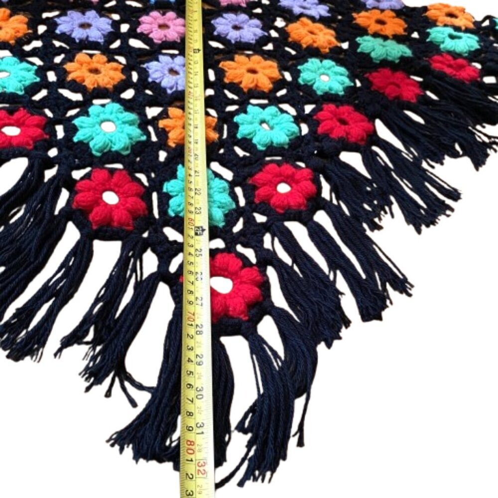 Vintage crochet knit granny flowers floral multicolor wrap scarf shawl w fringe - Picture 11 of 12